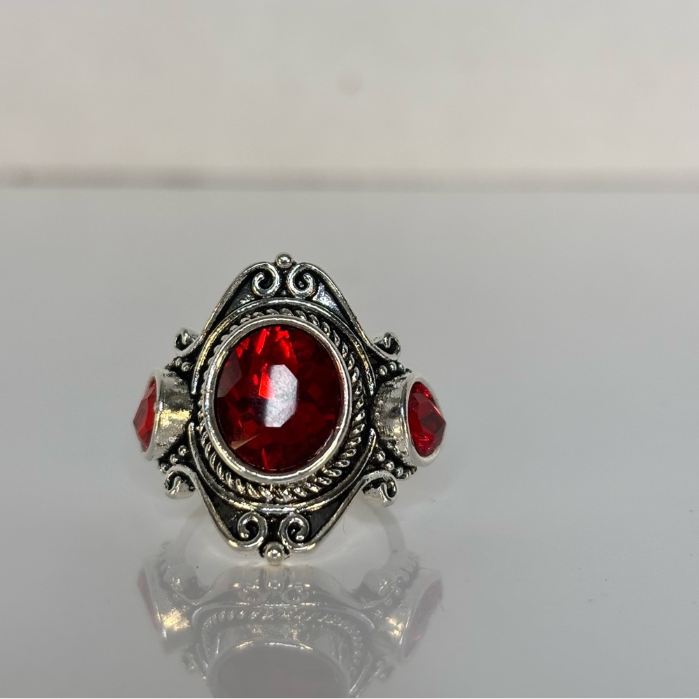 Vintage-Inspired Red Gemstone Silver Ring Size 8